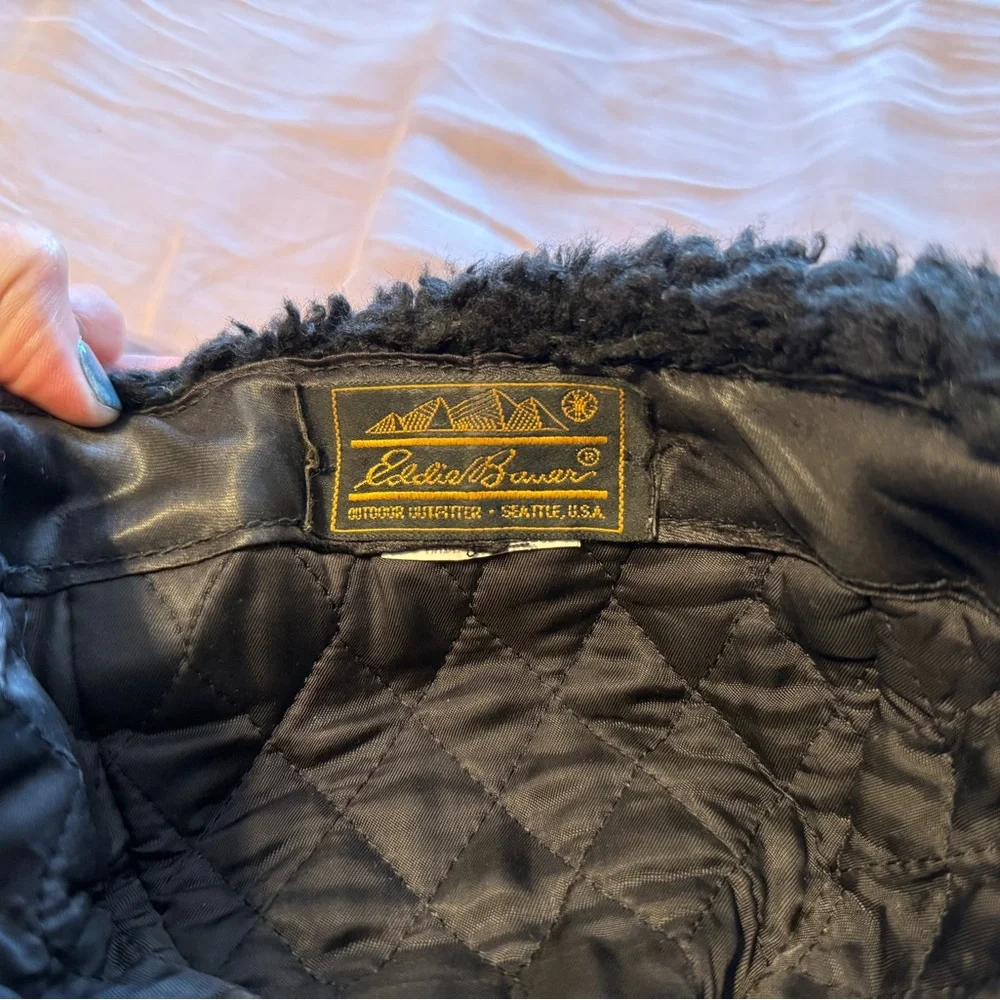 Vintage Eddie Bauer Wool Trapper Hat with Ear Flaps — Red & Black Buffalo Plaid - Picture 8 of 9